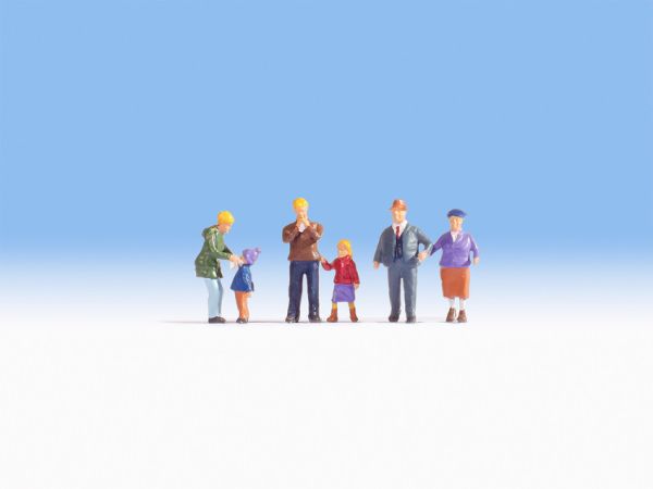 NOC15930 - familie in de winter - 1