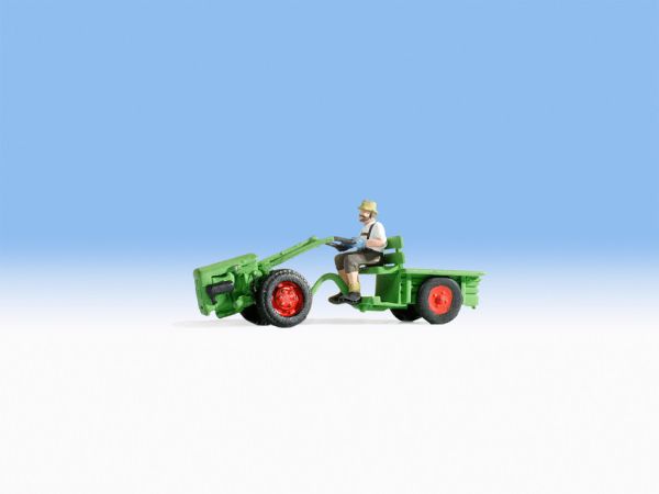 NOC16750 - Groene helmstok met aanhanger en karakter - 1