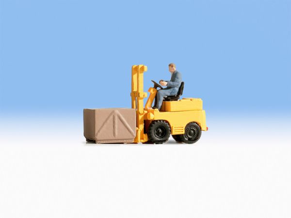 NOC16770 - Heftruck - 1