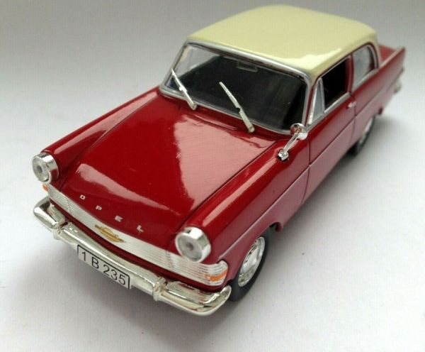 MAGLCOREKORDP2 - OPEL Rekord P2 2 2-deurs sedan 1961 rood wit dak verkocht in blister - 1