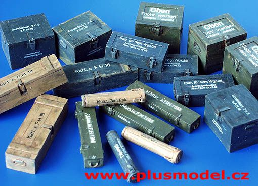PLS027 - 18 miniatuur Duitse militaire kisten voor overschilderbare diorama-emblemen geleverd - 1