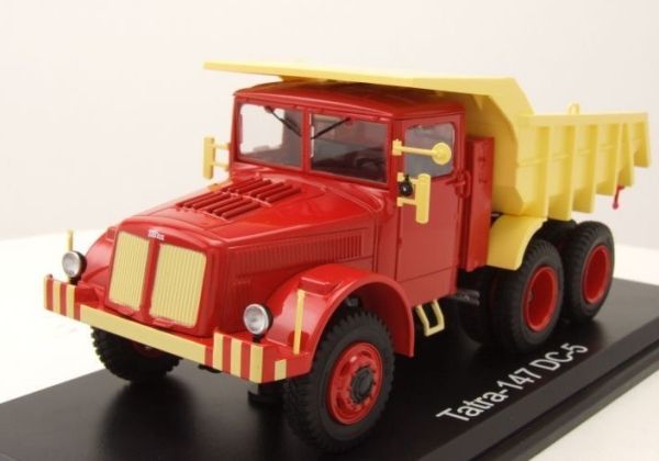 PRXPCL47031 - TATRA 147 DC-5 rood met beige kipper - 1
