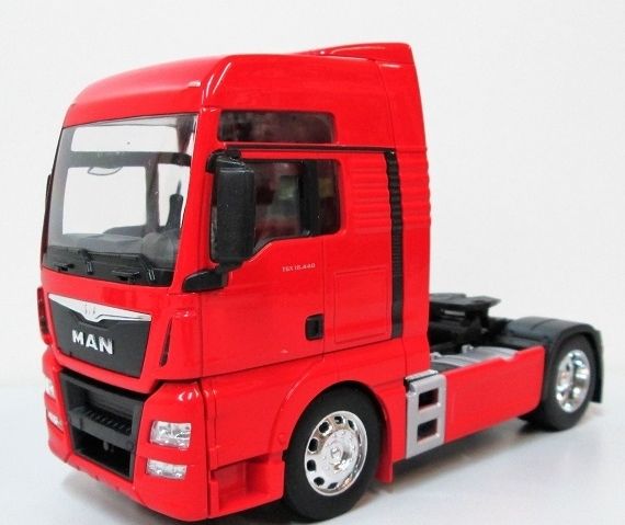 WEL32650RO/42 - MAN TGX 4x2 rood - 1