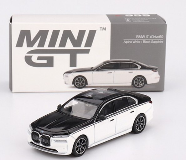 MGT00959-L - BMW I7 Xdrive60 Alpine wit en zwart Sapphire 2024 - 1
