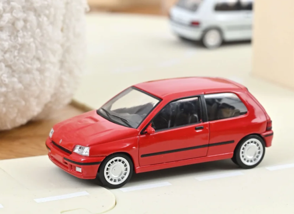 NOREV517523 - RENAULT Clio 16S 1991 Jet-Car-rood - 1