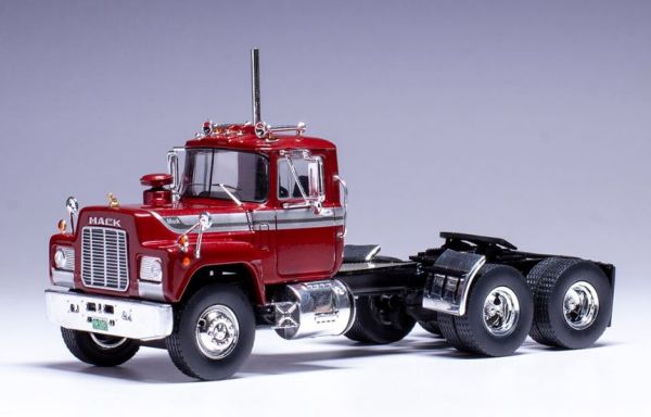 IXOTR212.22 - MACK Serie R 6x4 1966 Rood - 1