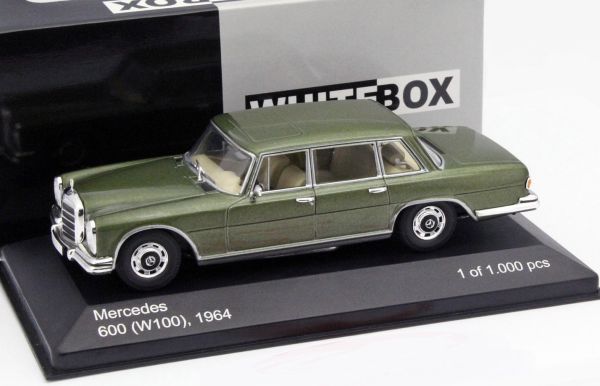 WBX176 - MERCEDES BENZ 600 (W100) 1964 metallic groen - 1