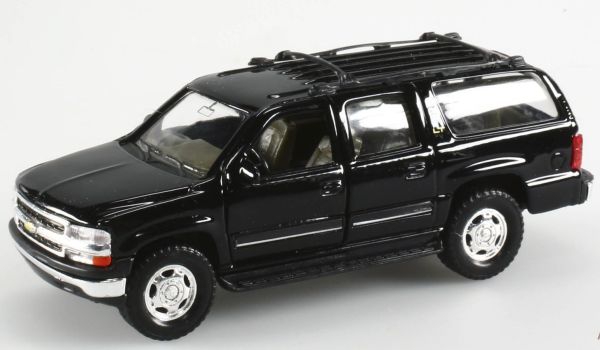 WEL11352 - CHEVROLET Suburban dubbele cabine zwart speelgoed frictiebak beschadigd - 1