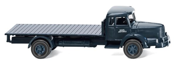 WIK048004 - KRUPP TITAN 4x2 kettingblad Royal Air Force - 1