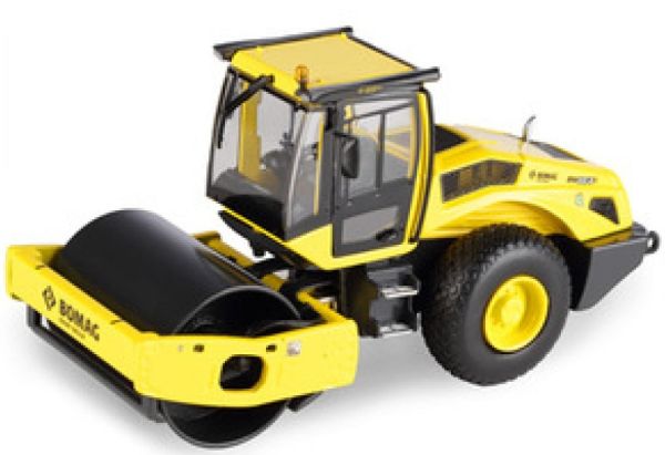 WM9971 - BOMAG BW213 D-5 Verdichtingsrol - 1