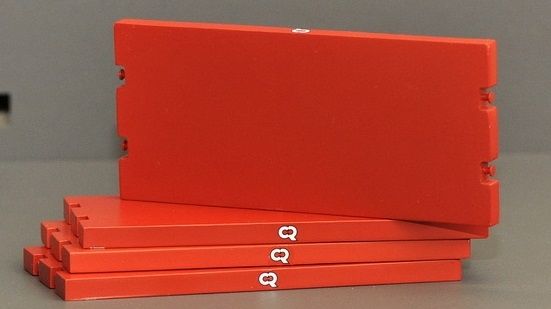 YCC604-2G - 4 rijplaten - 11 x 5 cm - Rood RAL 3002 RIGA MAINZ - 1