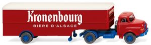 WIK051322 - SAVIEM 4x2 met oplegger KRONENBOURG
