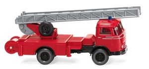 WIK086148 - MERCEDES 4x2 brandweerwagen met de grote ladder