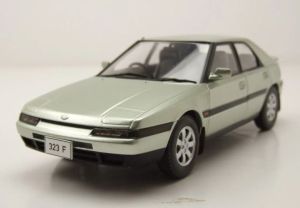WBXWB124259 - Mazda 323F 1989 (lichtgroen)