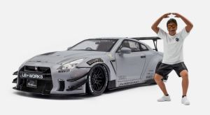 SOL1805821 - Nissan GT-R 2024 Grijs met Liberty Walk Body Kit 2.0