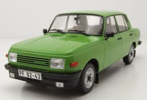 MOD18062 - WARTBURG 353 1985 Groen