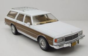 MOD18475 - CHEVROLET Caprice Estate Wagon 1985 Wit en Bruin