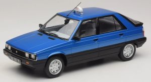 MOD18833 - Renault 11 GTL Taxi uit 1985, blauw