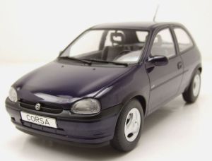 MOD18905 - OPEL Corsa B 1993 Metallic Middernachtblauw