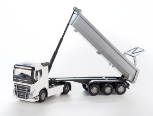 EMEK22352 - VOLVO FH16 4x2 wit met 3-assige kipper