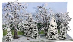 HEK2101 - 10 Besneeuwde bomen en sparren 7-14 cm