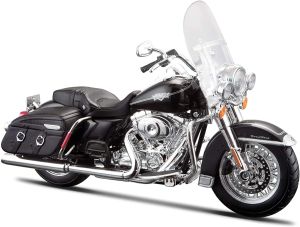MST32320-D - HARLEY DAVIDSON FLHRC Road King 2013 Zwart