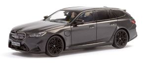 SOL4317502 - 2024 BMW M5 Touring Frost Grey