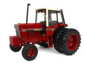 ERT44356 - INTERNATIONAL 1086 achter twins - Prestige Collectie