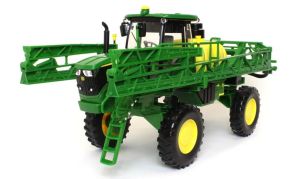 ERT46696 - Zelfrijdende sproeier JOHN DEERE R4023 - Big Farm