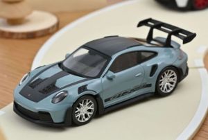 NOREV750068 - PORSCHE 911 GT3 RS 2022 Meissenblauw en zwart - Jetauto