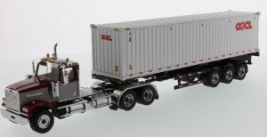 DCM71064 - WESTERN STAR 4900 SF Met containerdrager en 40 Feet container OOCL