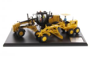 DCM85560 - CATERPILLAR grader evolution pack n°12 en 12M3
