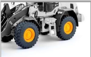 AT3200124 - 4 MICHELIN 20.5R25 XHA2 banden - BEKOMEN BINNEN