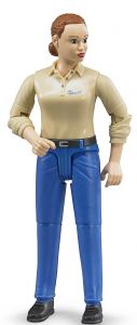 BRU60408 - Kastanjevrouw met beige overhemd en blauwe broek