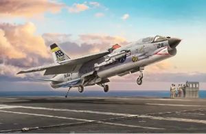 ITA1456 - Bouw en schilder F-8E Crusader straaljager