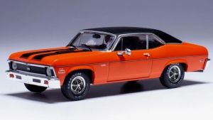 IXOCLC596 - CHEVROLET Nova SS 1971 Oranje en Zwart