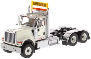 DCM71001 - INTERNATIONAL HX520 6x4 Day Cab Tandem wit