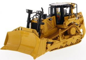 DCM85566 - Bull CATERPILLAR D8T met driver en metalen doos