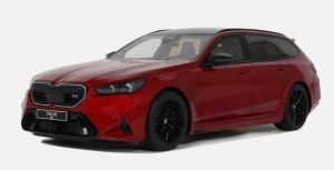GT964 - 2025 BMW M5 Touring Vuurrood