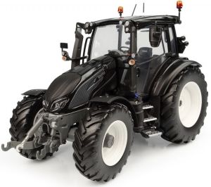 UH6291 - VALTRA G135 zwart Beperkt tot 750 exemplaren