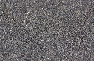 HEK33124 - Zwart grind 1-2mm 200 g