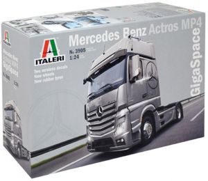 ITA3905 - MERCEDES BENZ Actros MP4 Gigaspace 4x2 model om te monteren en te schilderen
