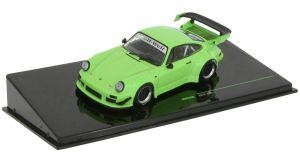 IXOMOC208 - PORSCHE RWB 930 Rauh Welt groen