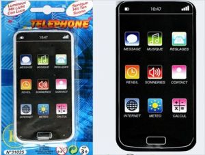 LPB31025 - Kunststof smartphone met geluid en licht - 19 cm - Willekeurig model