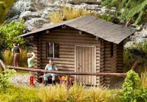NOC14342 - Hut - 6;5 x 5;1 x 4 cm