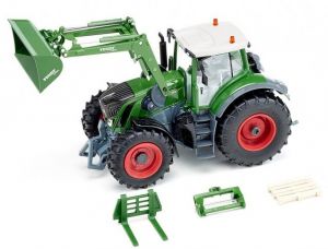 SIK6796 - FENDT 939 Vario met lader Radiogestuurd met Bluetooth afstandsbediening