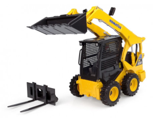 UH8177 - KOMATSU SK820 schranklader