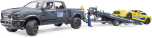 BRU2504 - DODGE RAM 2500 Power Wagon met aanhanger en Roadster Racing teamauto