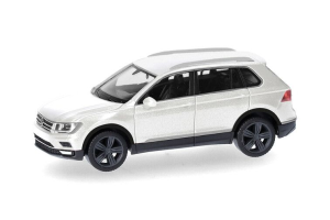 HER038607-008 - VOLKSWAGEN Tiguan wit metaal