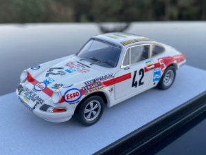TRODSN255 - PORSCHE 911 S #42 24 uur van Le Mans 1971 J. MESANGE-P. GREUB